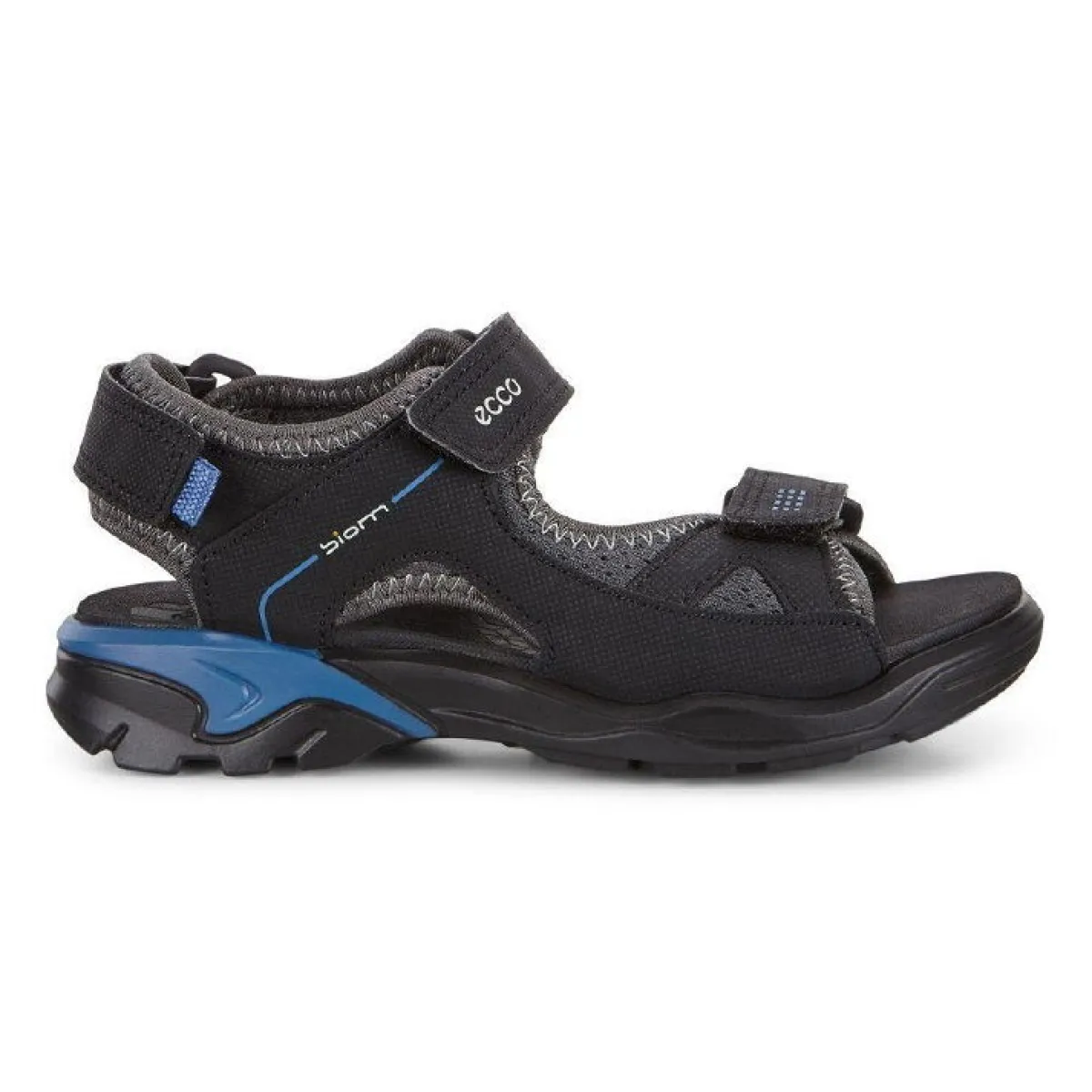 Ecco Sandaler-Biom Raft Børnesandal Black / Blue Sporty sandal i et smart design fra Ecco. Ecco Biom Raft sandal er lavet så den er utrolig let, og giver rigtig god støtte med dens ydersål lavet af PU. Der er tre velcro remme i sandalen, så man tilpasse den lige efter fodens form. En sandal med mange gode detaljer, bl.a.:- Tre justerbar velcro remme - Lavet af letvægts materialer - Ikke noget læder, så man kan gå på stranden med den- Natural Biom Motion teknologi anvendt- Ydersål i slidstærkt materiale Detaljer