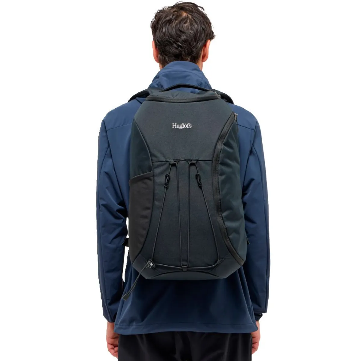 Haglöfs Rygsække|Udstyr-Corker Large - True Black True BlackVægt: 678 gramVolumen: 24 literMål LxDxB: 49 x 30x 20En innovativt designet og karakteristisk dagtursrygsæk i høj kvalitet til unge eventyrere. Fremstillet af genanvendte, beskyttende stoffer. Indholdet i Corker er let at komme til via en smart, stor åbning i siden, der giver god adgang til - og et let overblik over - alt, hvad der er pakket ned i den. Robust opbygning, der forhindrer rygsækken i at falde sammen.Specifikationer:- 100% genanvendt hovedbestanddel, vejrbestandigt og meget holdbart stof- Stor åbning i siderummet, der giver god adgang og overblik over indholdet- En mindre lynlåslomme inde i hovedrummet- Box-facon: forhindrer rygsækken i at falde sammen- Navn og adresselabel trykt indvendigt i rygsækken- En strækbar sidelomme, der kan udvides, til vandflaske eller ekstra udstyr- Anatomisk formede skulderremme Brystrem med brudsikkert sikkerhedsspænde- Ekstern strop for lettere adgang til ting såsom tøj- Reflekslogo for god synlighed- Store lynlåsstrop, der er lette at få fat i- Håndtag i toppen, der er let at gribe fat i- Overfladerne er imprægneret med DWR uden fluorocarbon: hjælper med at holde vand og smuds borteDetaljer