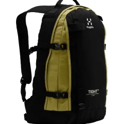 Haglöfs Rygsække|Tasker Og Rygsække-Tight Large Rygsæk, olive green True black / Olive GreenVolume: ca. 25 literMål: (højde x dybde x bredde): 53x26x31 cmVægt: ca. 600 gDen populære Tight rygsæk fra Haglöfs er tilbage i en opdateret version. Haglöfs kombinerer genanvendte materialer med et markant, ikonisk design.
