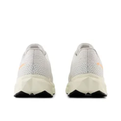 New Balance Løbesko|Løbesko-FuelCell Propel v5 Løbesko Dame  White / Black / Hot Mango