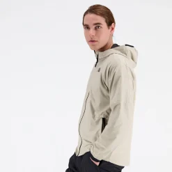 New Balance Løbetøj|Løbetøj-R.W.Tech Lightweight Woven Løbejakke Herre  Aluminum