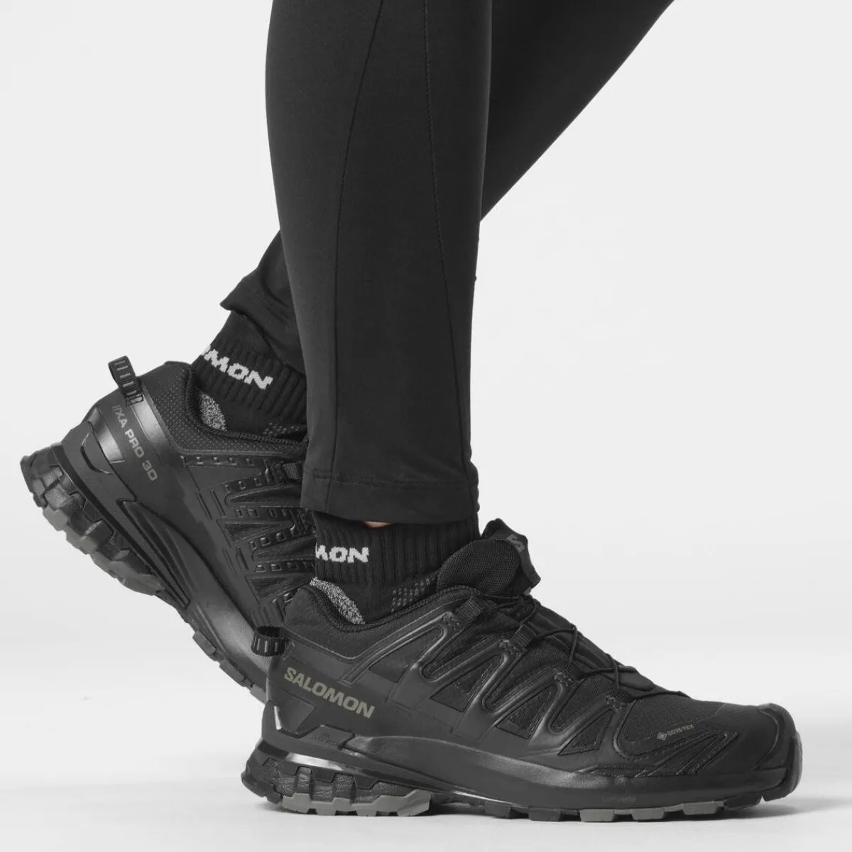 Salomon Fodtøj|Løbesko-XA PRO 3D V9 Gore-Tex Damesko Black / Phantom / Pwter
