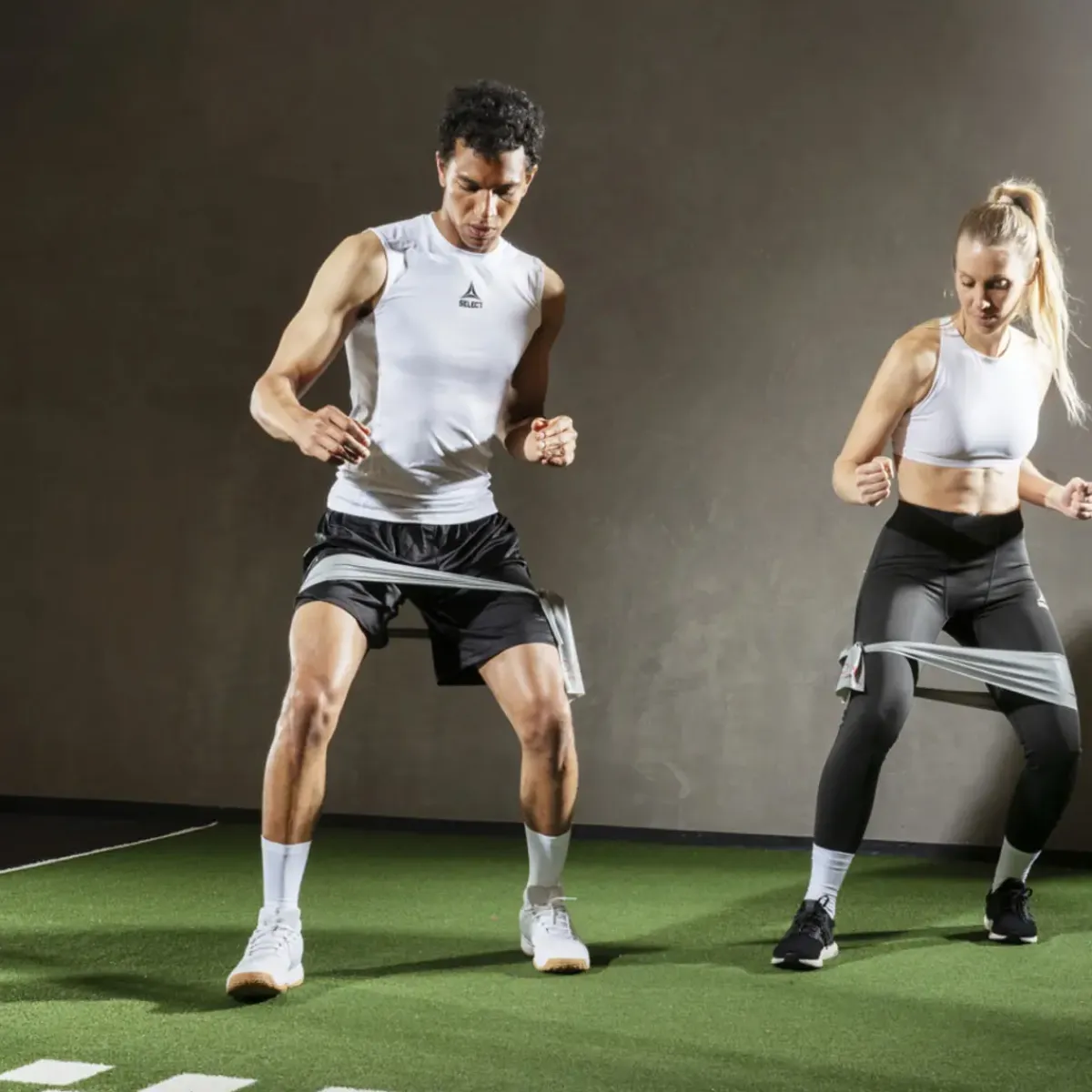 Select Træningsudstyr-Recoveryband Box (pakke med 4 forskellige bånd) Grå