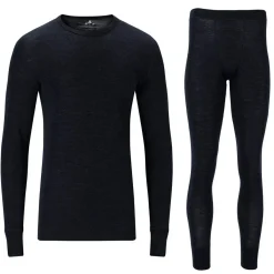 Whistler Skitøj|Vintertøj-Cerro Merinould Skiundertøjssæt Herre, navy  2048 Navy BlazerMateriale: 85% Merinould 15% Lyocell (silkeagtigt mod huden)  Funktionelt undertøj med merinould har den egenskab at holde kropstemperaturen stabil i al slags vejr. Velegnet til mange former for udendørs aktiviteter. Eller indendørs, hvis der skal spares lidt på varmeregningen.Fakta:- 85% af produktet indeholder super blødt "Merinould" som ikke kradser mod huden- 15% er materialet lyocell (naturmateriale), der føles silkeagtigt mod huden. Bidrager til både varme og åndbarhed/svedtransport.   - Ingen generende syninger- Pasformen er tætsiddende, men giver samtidig god bevægelsesfrihed - Hurtigtørrende, åndbart og antibakteriel materiale - Blandingen af merinould og lyocell, sikrer en god temperaturregulering for kroppen - Kan benyttes til de fleste udendørsaktiviteter, så som løbeturen, skituren og til vandreturen- Isolationsevne til ca. minus 30 graderDetaljer